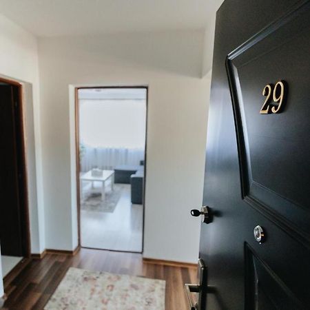 Scandinavian House Apartment Targu Jiu Luaran gambar